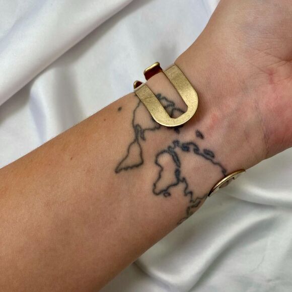 Vintage Gold Tone Chunky Large Critter Bee Gold Tone Bangle Bracelet - Picture 3 of 5